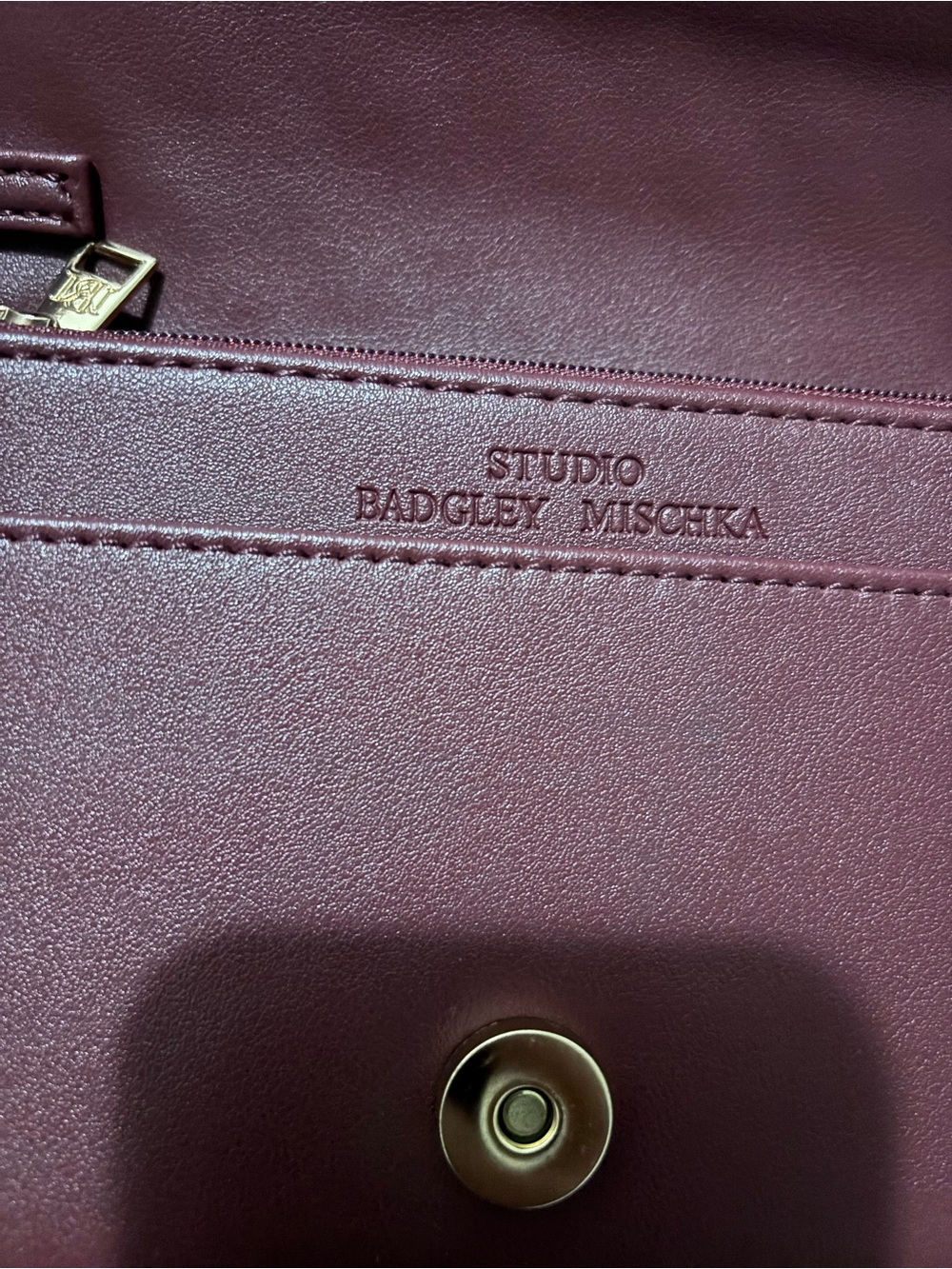 Badgley Mischka Women's Shoulder Bag - Wine